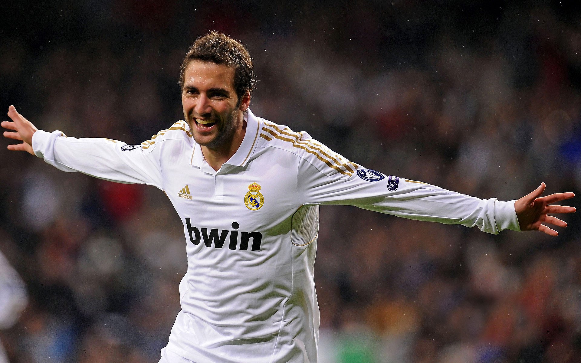 kaiyun体育综合-“帕布罗·马特拉:阿根廷美洲狮队的防守领袖与战术创新者”