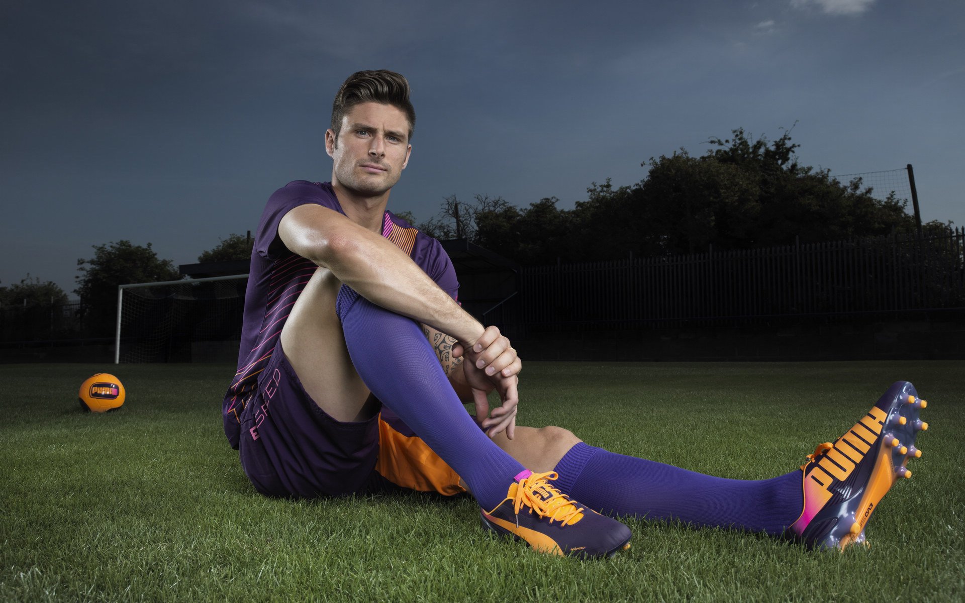 “安赫尔·巴尔博萨的速度与力量结合，成为美洲狮队的新进攻核心”